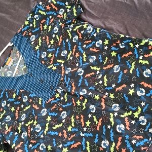 Black with Bat and Stars Srub Top
